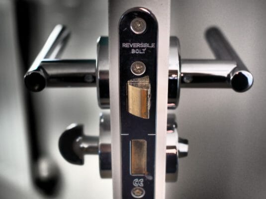 handle and lock