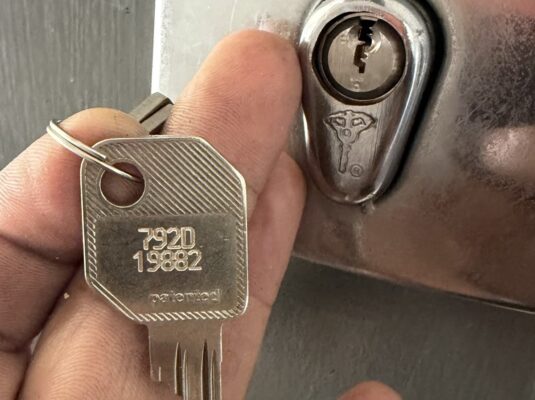 Change Lock Barrel Cost London: 2026 Price & Buying Guide