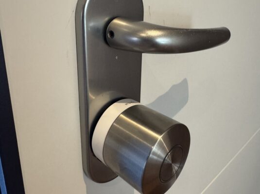 Best Smart Locks for Apartments UK: 2026 Expert Locksmith Guide